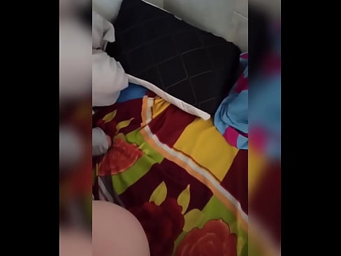 ❤️ השותפה שלי נשארת לבד בבית כי בעלה יוצא לחופשה ואני מנצלת את ההזדמנות לזיין אותה ולמלא לה את התחת בחלב ❤️ סרטון מזוין ב-iw.com-full-porner.ru
